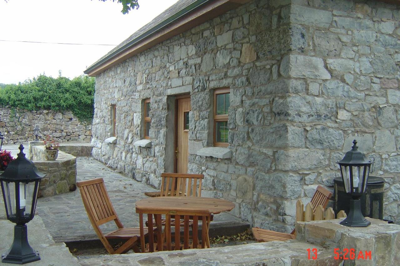 Traditional Stone Cottage 300 Years+ غالواي المظهر الخارجي الصورة